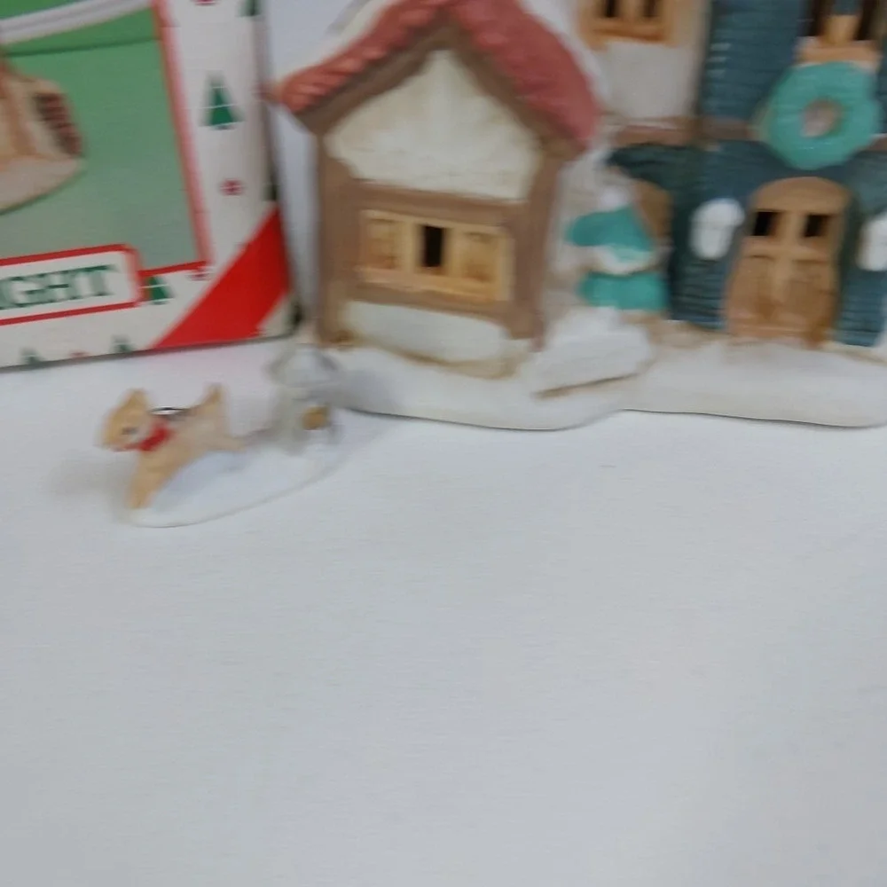 Vintage Christmas Village Lighted House 